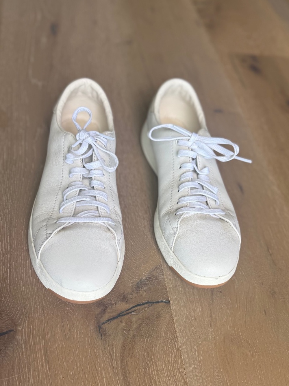 Cole Haam Tennis Shoes (Women's 10)